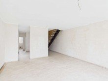 Wohnzimmer_Treppe Moderne Doppelhaush�lfte in Eschweiler �ber Feld - ruhig wohnen, offen leben 