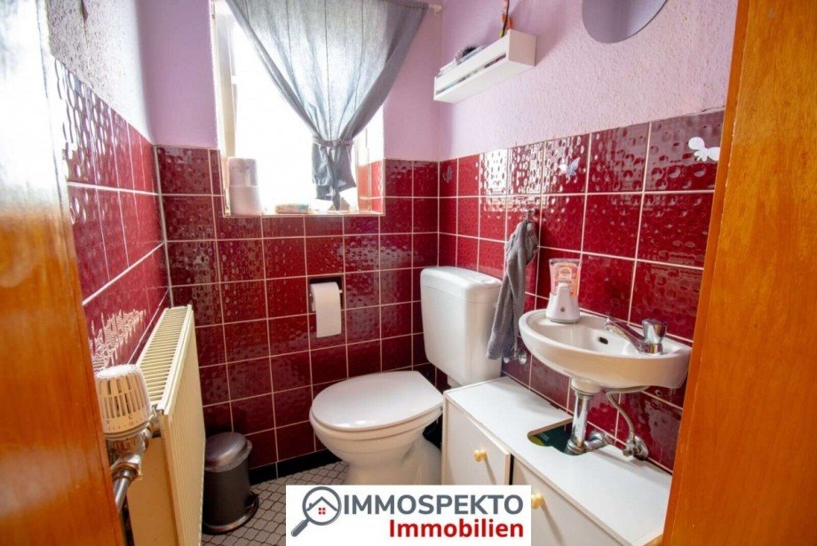 G�ste-WC Doppelhaush�lfte Bergheim
