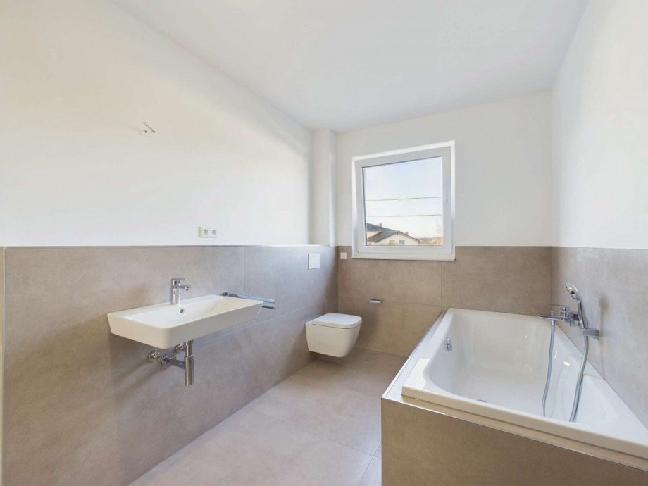 Badezimmer OG_2 Reiheneckhaus Vettwei�