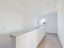 Flur DG Modernes Einfamilienhaus zur Miete in ruhiger Lage in Vettwei� - Ideal f�r Familien