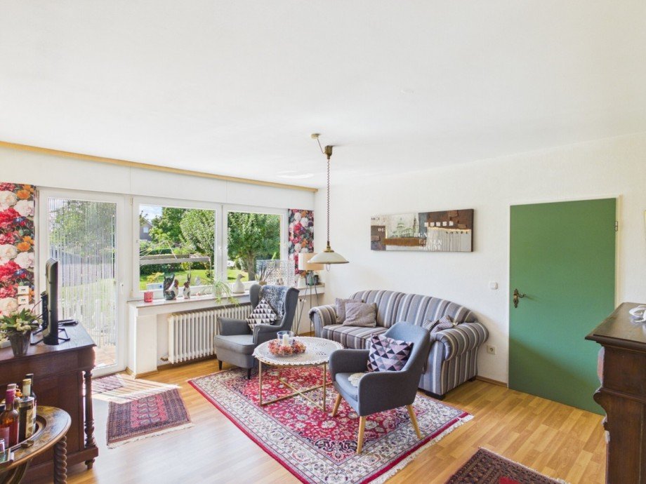 Wohnzimmer mit Gartenblick Dachgeschosswohnung Linnich / Boslar
