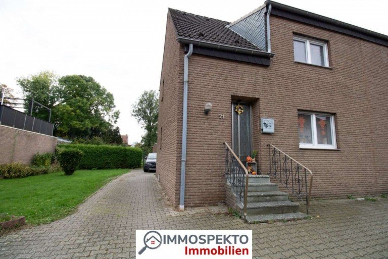 Au�enansicht Bergheim Doppelhaush�lfte Doppelhaush�lfte in Rheidt-H�chelhoven mit tollem Grundst�ck
