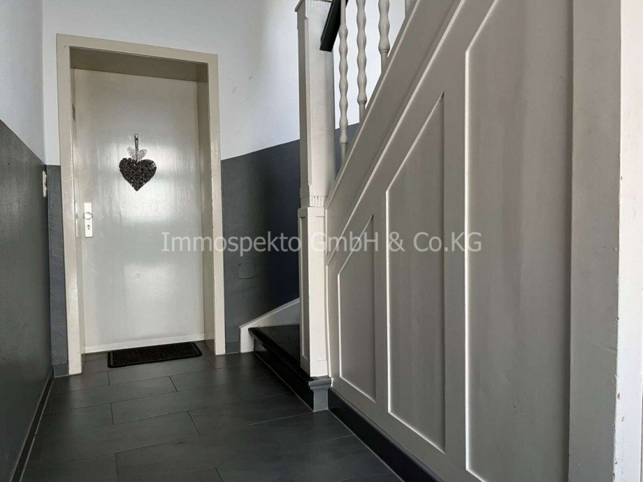 Treppenhaus Mehrfamilienhaus M�nchengladbach